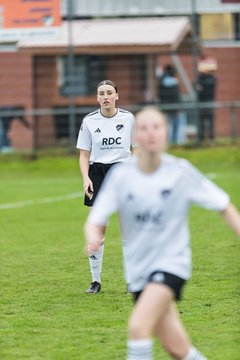 Bild 372 - F Merkur Hademarschen - SV Frisia 03 Risum Lindholm : Ergebnis: 0:1